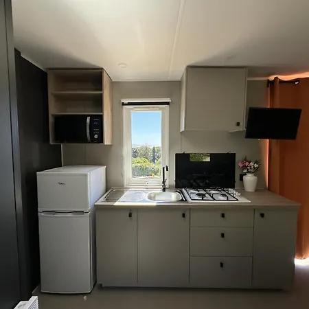 Дом отдыха Le Laurier, Mobil-home Climatise Avec Vue Sur *