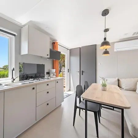 Le Laurier, Mobil-home Climatisé Avec Vue Sur