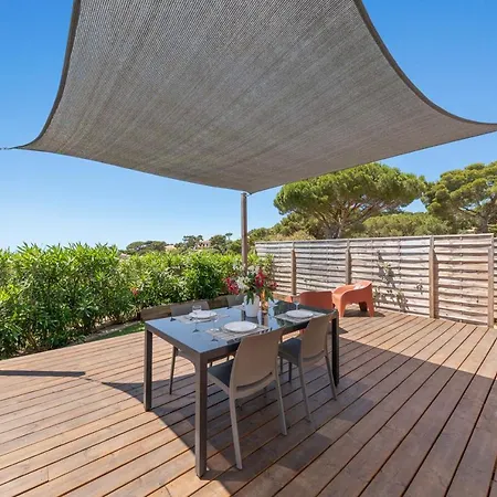 Сasa de vacaciones Le Laurier, Mobil-home Climatisé Avec Vue Sur